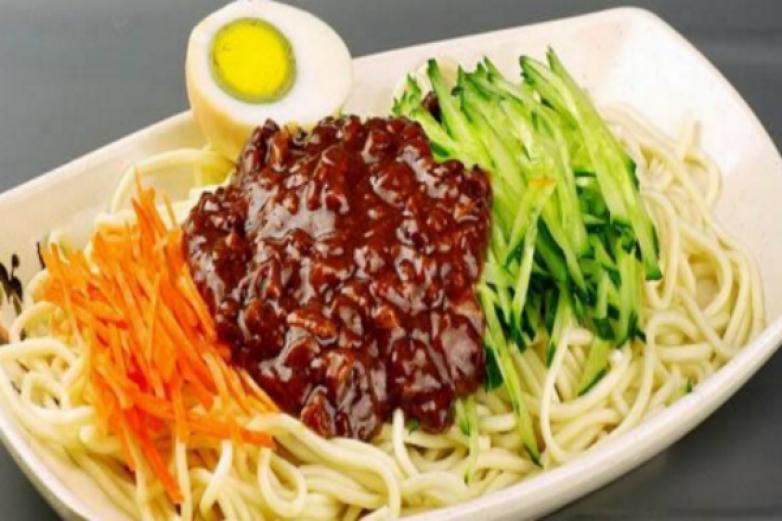 老北京炸酱面馆加盟