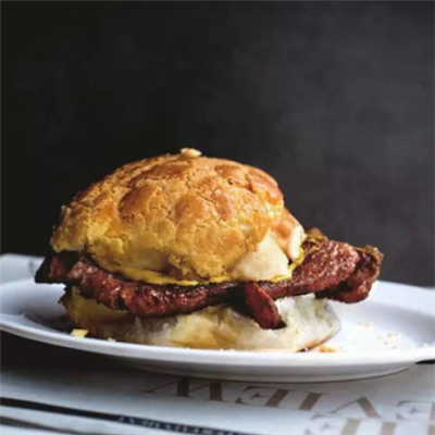 轻松萌熊猪扒包