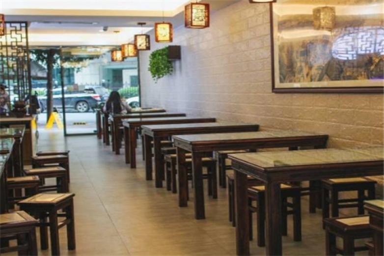 啊群竹升面馆加盟