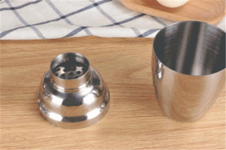 雪克摇摇手摇奶茶加盟