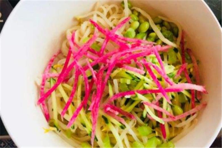 一碗居老北京炸酱面加盟