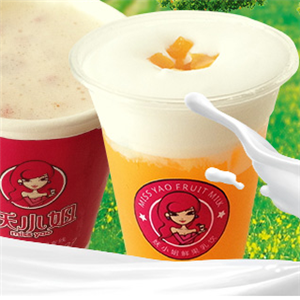 妖小姐鲜榨果乳饮品