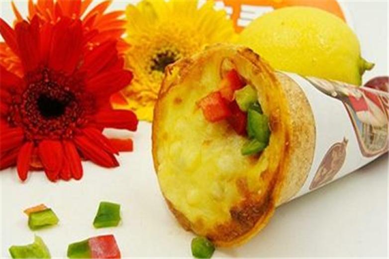 哈萨里手握披萨加盟