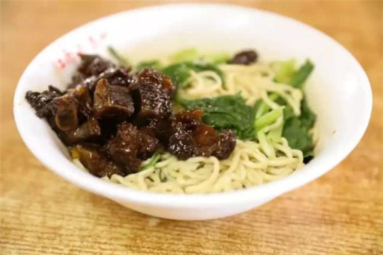 江南春面馆加盟