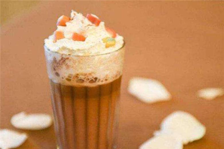 自由人奶茶加盟