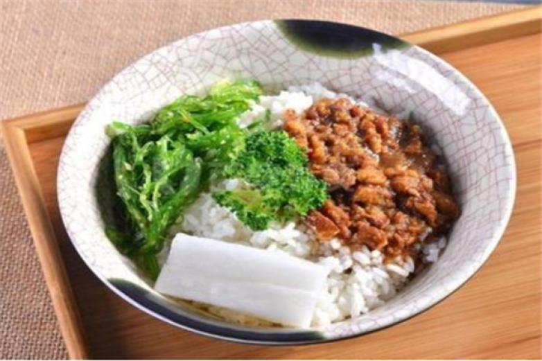 林东家炸酱面加盟