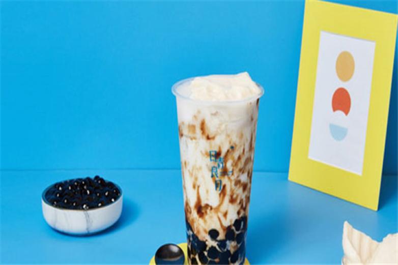 日青良月茶饮加盟