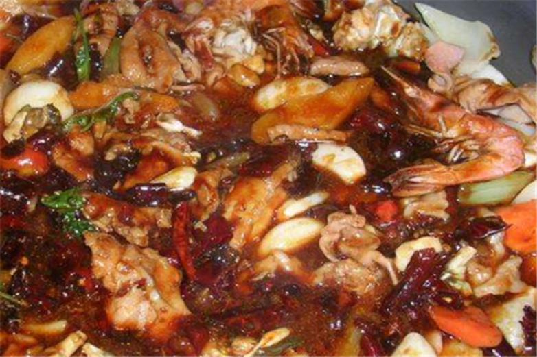 鼎盛隆三汁焖锅加盟