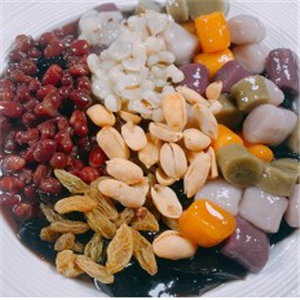 疯炊草冻烧仙草