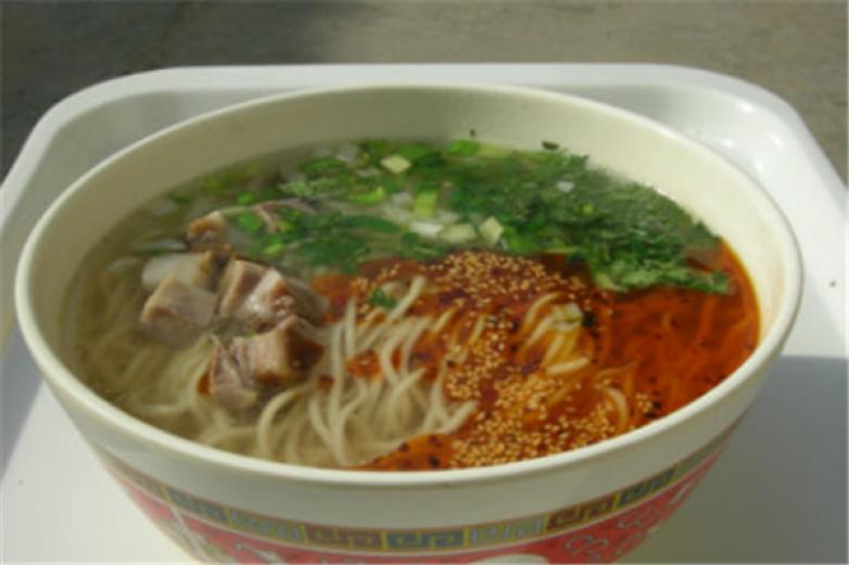 阿利人砂锅面加盟