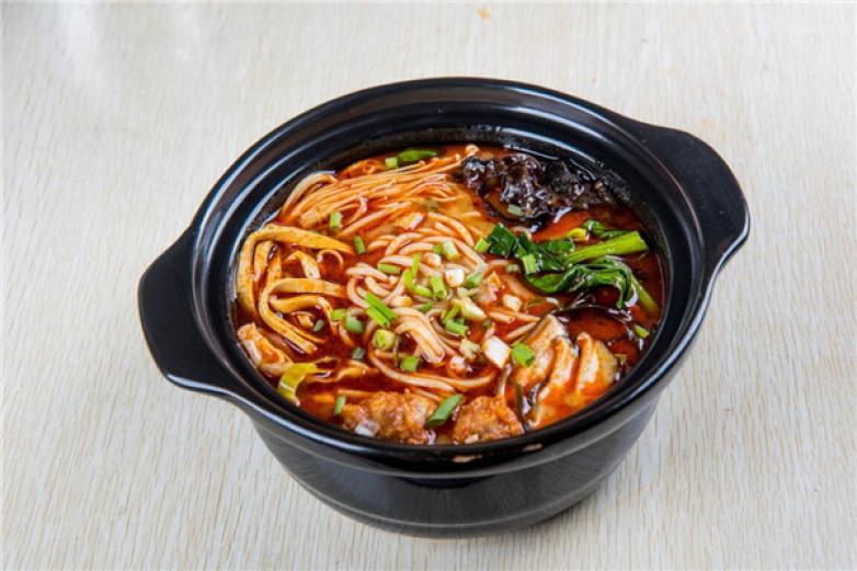 港生源砂锅加盟