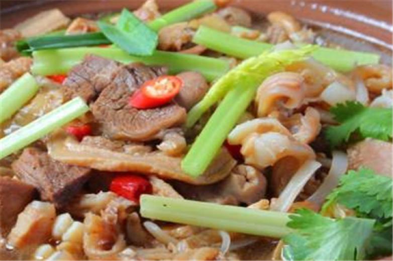 娃塔卡砂锅加盟