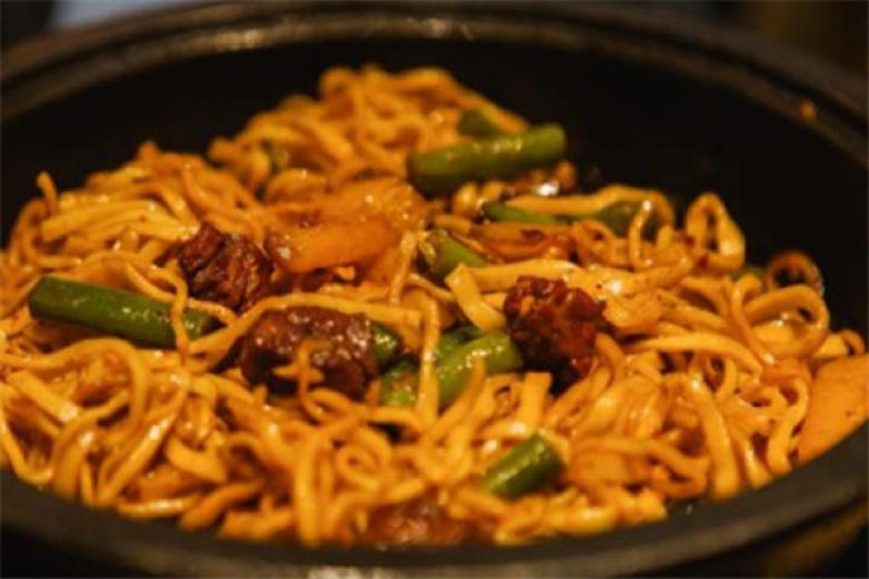 蒙土乡铁锅焖面加盟