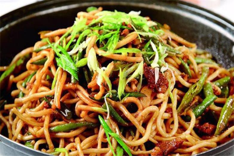 铁锅焖面面馆加盟