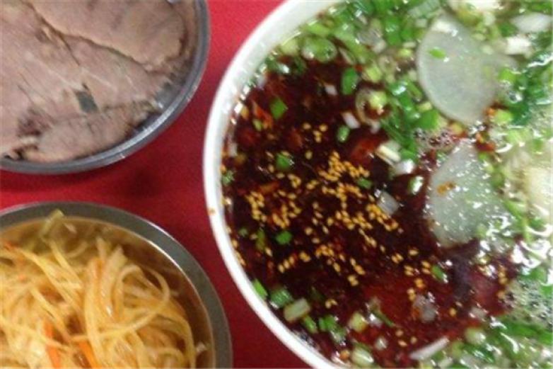 周勇牛肉面加盟