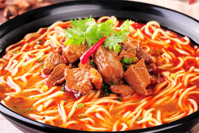 王师傅麻辣牛肉面馆加盟