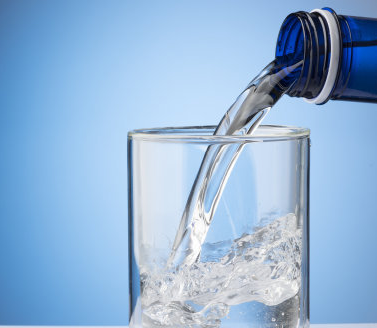 绿洲世界饮用水饮品