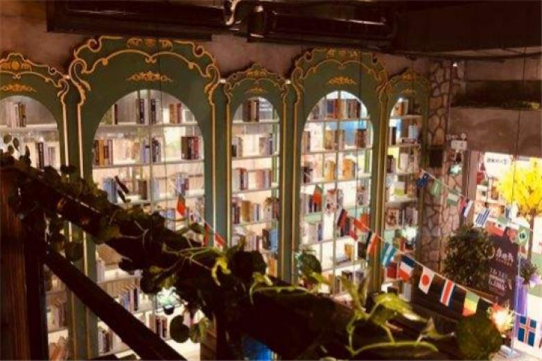 摩地卡意式休闲西餐厅加盟