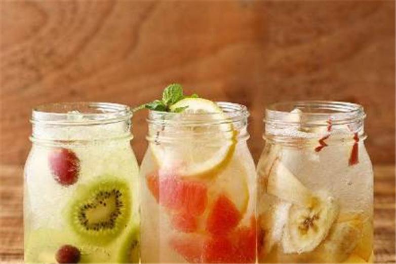 语仙茶茶饮加盟