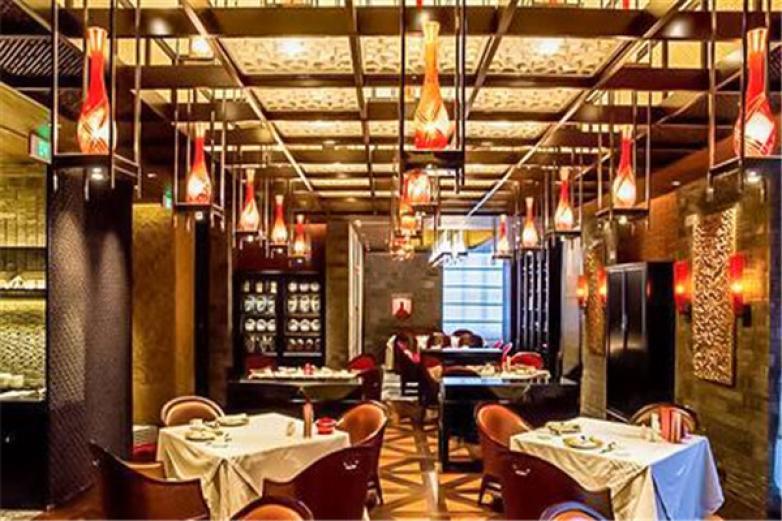 紫禁城酒业加盟