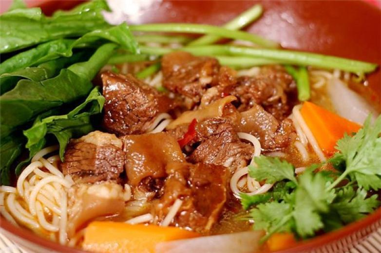 一品居台北私享牛肉面加盟