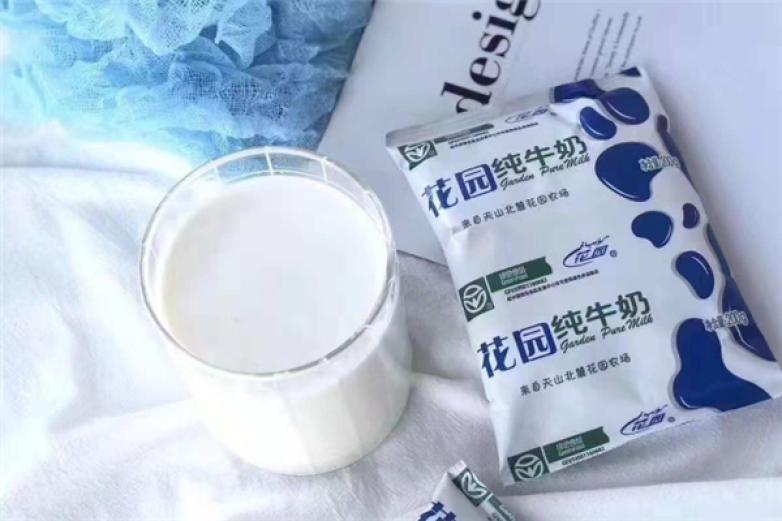 花园牛奶加盟