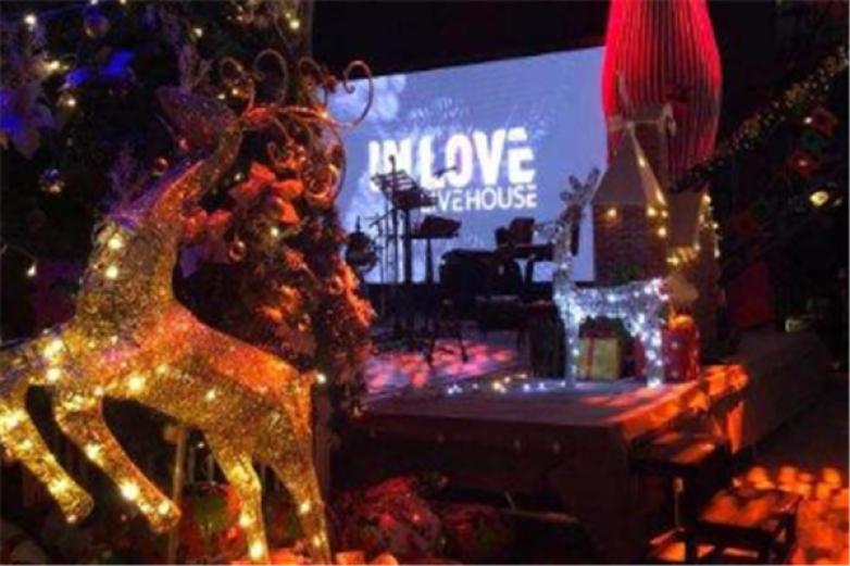 IN LOVE 音乐西餐厅加盟