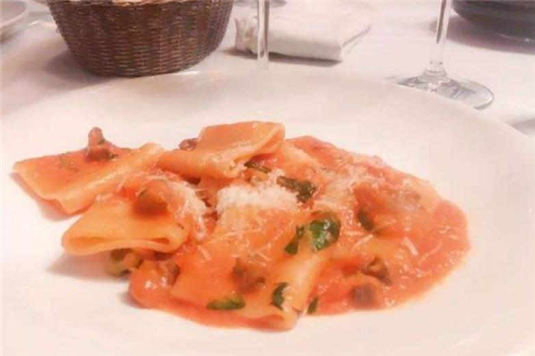 IL BAMBINO班比诺意大利餐厅加盟