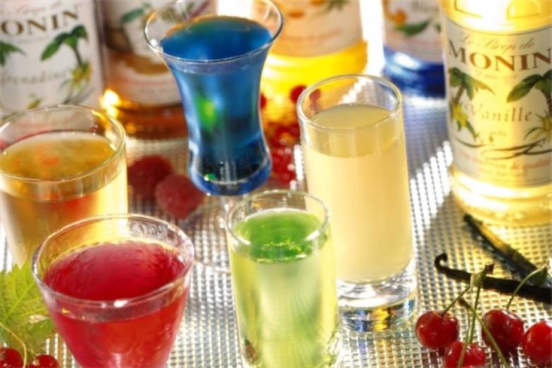 男他女她饮料加盟