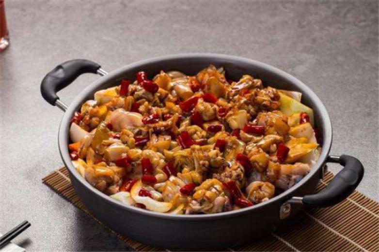 御膳皇七品焖锅加盟