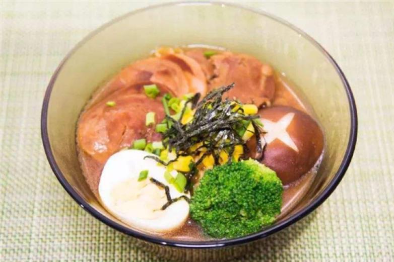 正秀拉面馆加盟