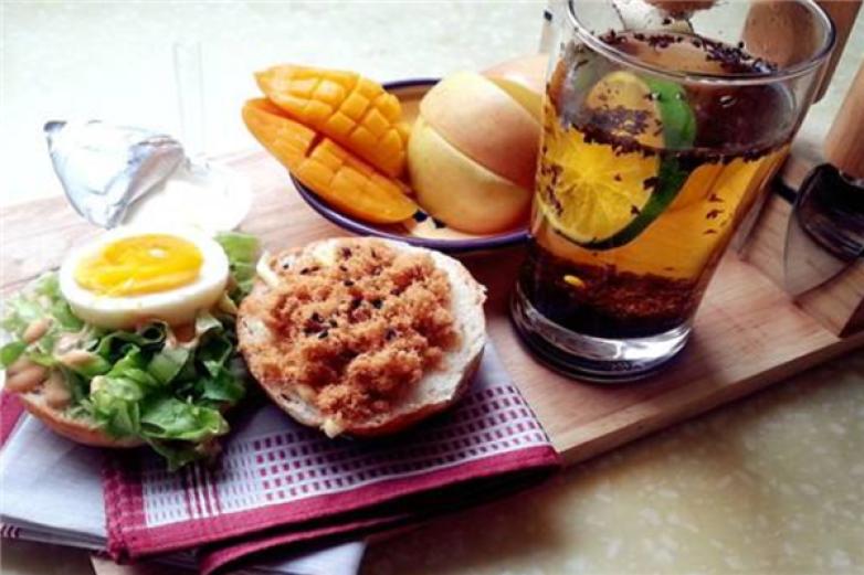 暖荷咖啡西餐加盟