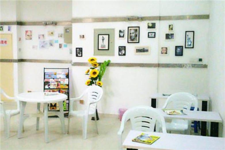 弎仟茶饮饮品加盟