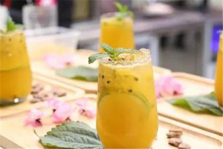 嘿机灵饮品加盟