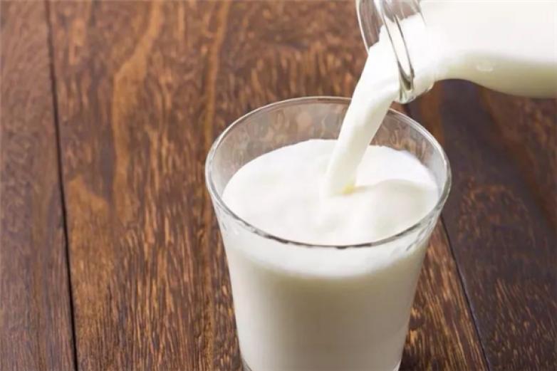 英格尔牛奶加盟