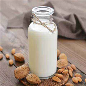 三优鲜奶吧饮品