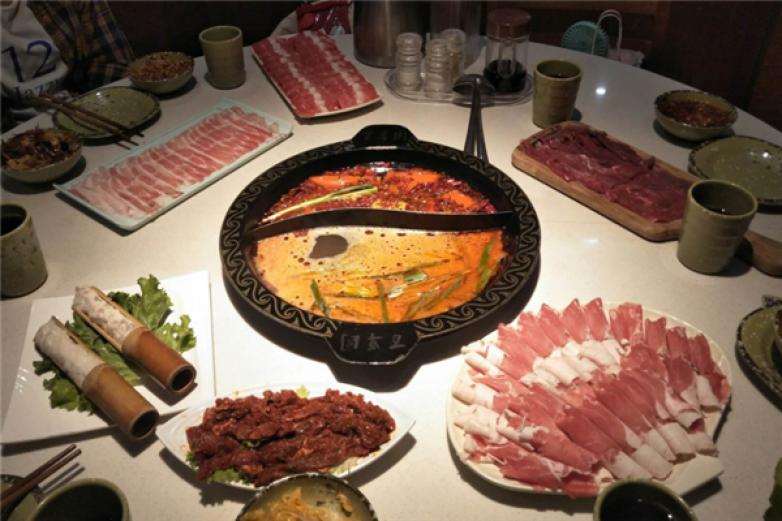 百草园火锅加盟