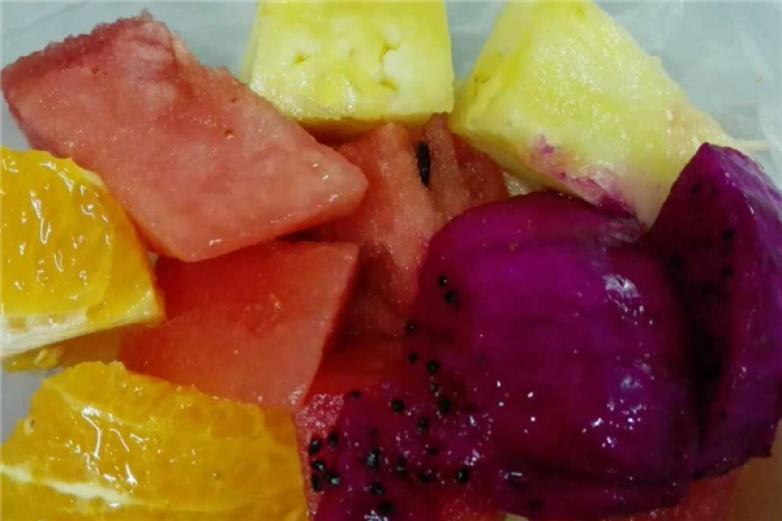 时令果町饮品加盟