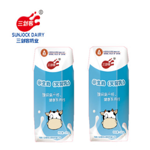 三剑客牛奶饮品