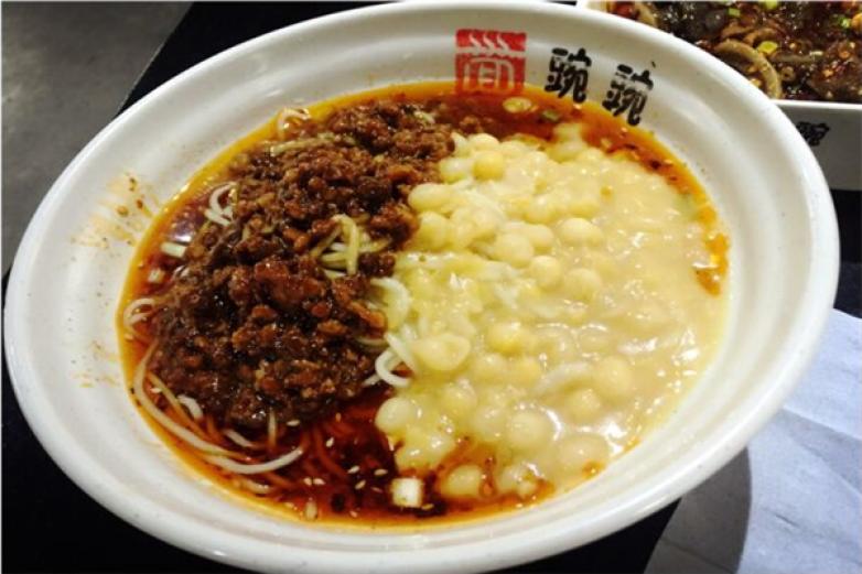 豌豌重庆小面加盟