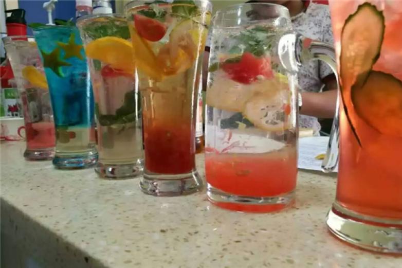 饮得爽饮品加盟