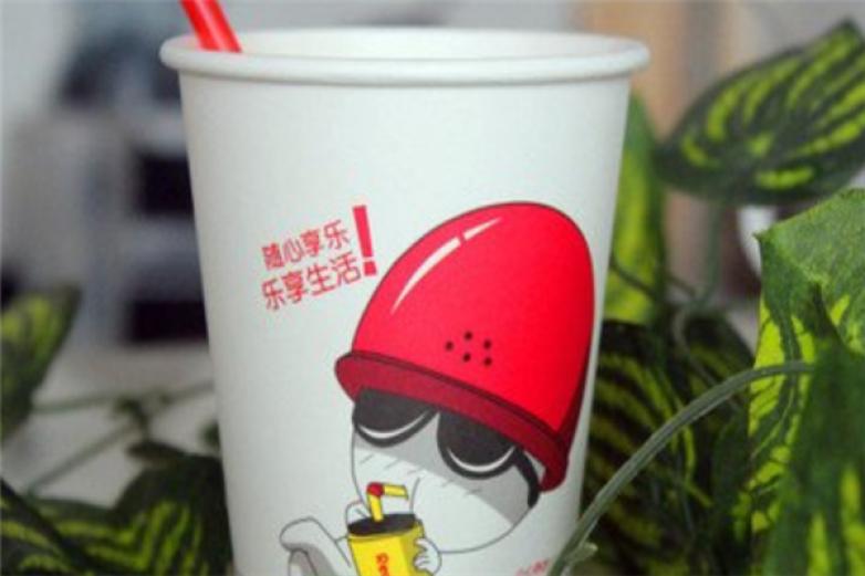 红色巴士茶饮饮品加盟