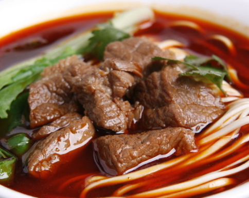 百旗氏牛腩小面