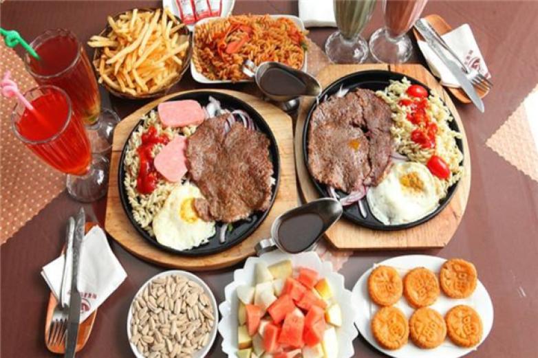 品汇豪盛西餐加盟