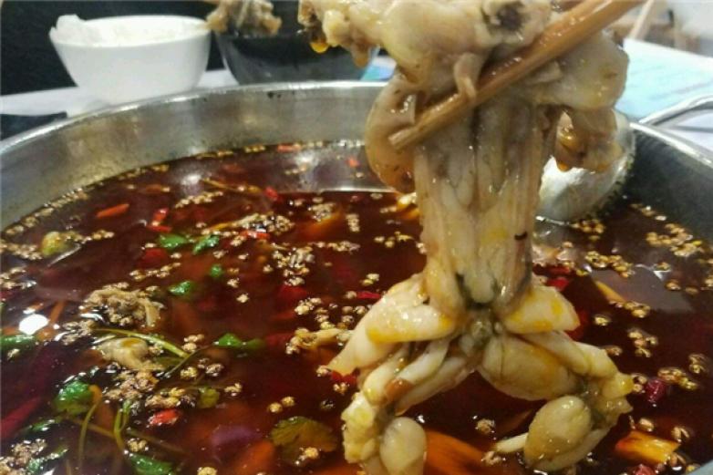 刘二姐美蛙鱼头火锅加盟