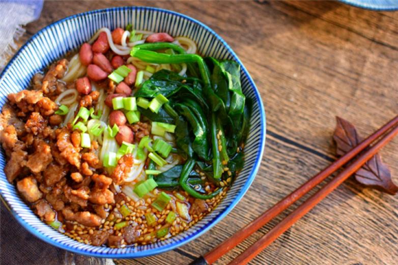 品泰丰重庆小面加盟