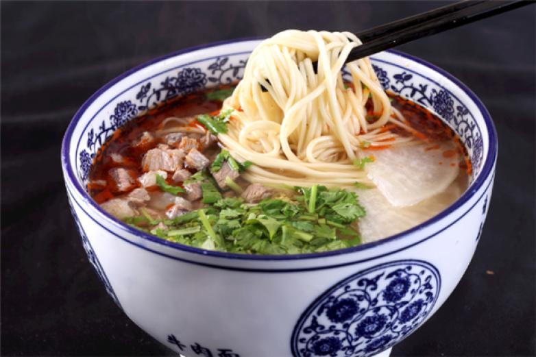 十八子牛肉面加盟