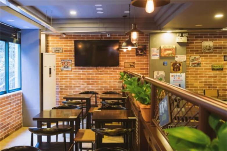 红泥炉烧烤加盟