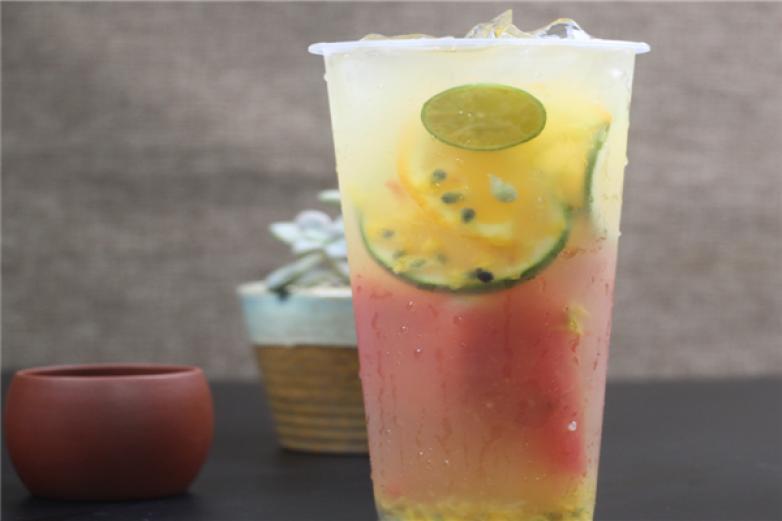 城铁港饮饮品加盟