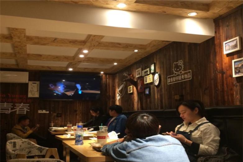 煮茶世家饮品加盟